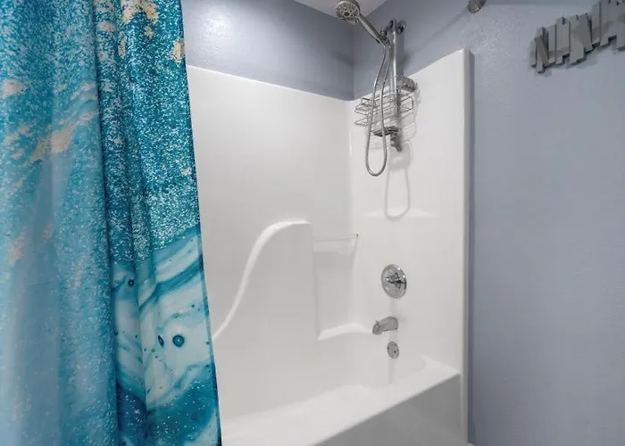 Crystal Tower 709 By Youngs Suncoast Apartment